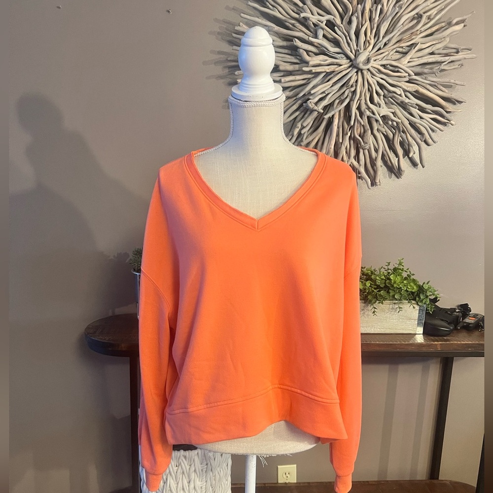 Oversized cropped sweatshirt in‎ bright orange